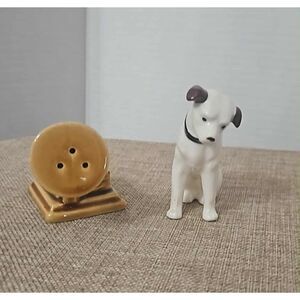 Vintage Nipper RCA Dog & Record Player Ceramic Salt & Pepper Shaker Japan